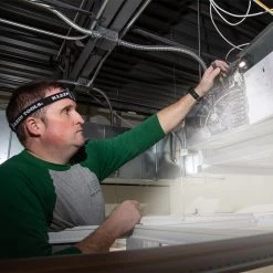 Klein Tools Rechargeable Light Array Headlamp W/ Strap, 260 Lumen, All-Day Runtime, Model 56049 -Famous Lighting Store 56049 app5