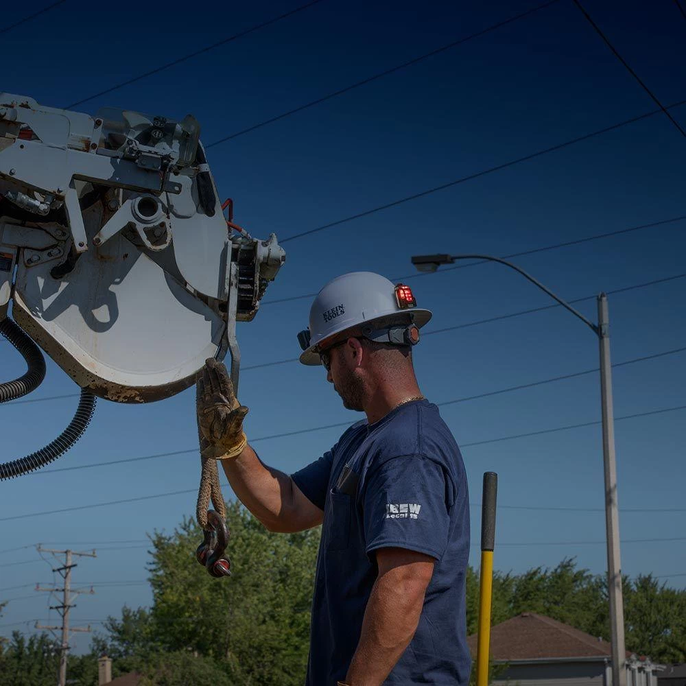 Klein Tools Rechargeable Safety Lamp With Magnet, Model 56063* 13 Klein Tools Rechargeable Safety Lamp With Magnet, Model 56063* - Image 11