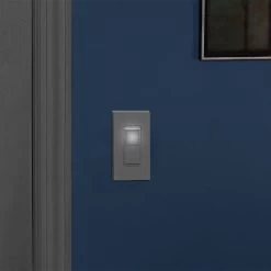 Leviton 15Amp Decora LED Illuminated Rocker 3-Way Switch, Model L5613-2W -Famous Lighting Store L5613 2W c